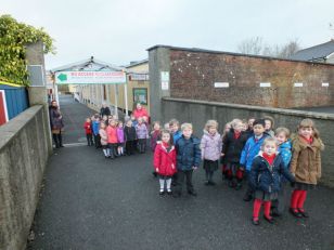 Year 1 trip to Omagh Integrated Primary's Christmas Show