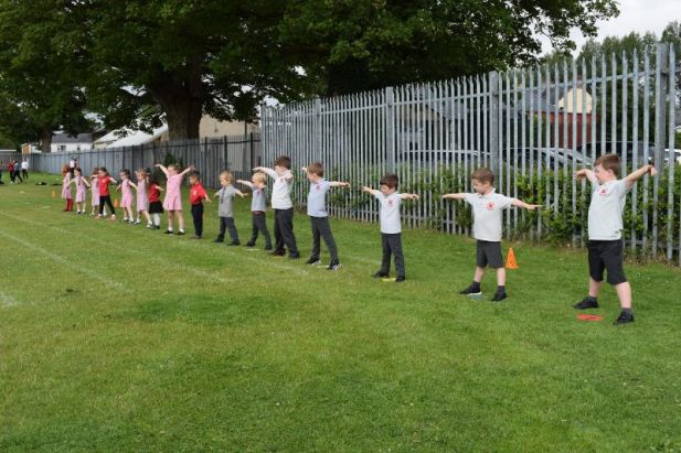 Year 1 treated to 'Rugby Skills' workshop